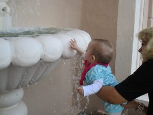 Sofia enjoyed the fountain.  Cute.